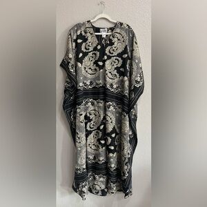 Vintage 80’s Sant’e Black Tan Lace Pattern Kaftan Dress Size OS